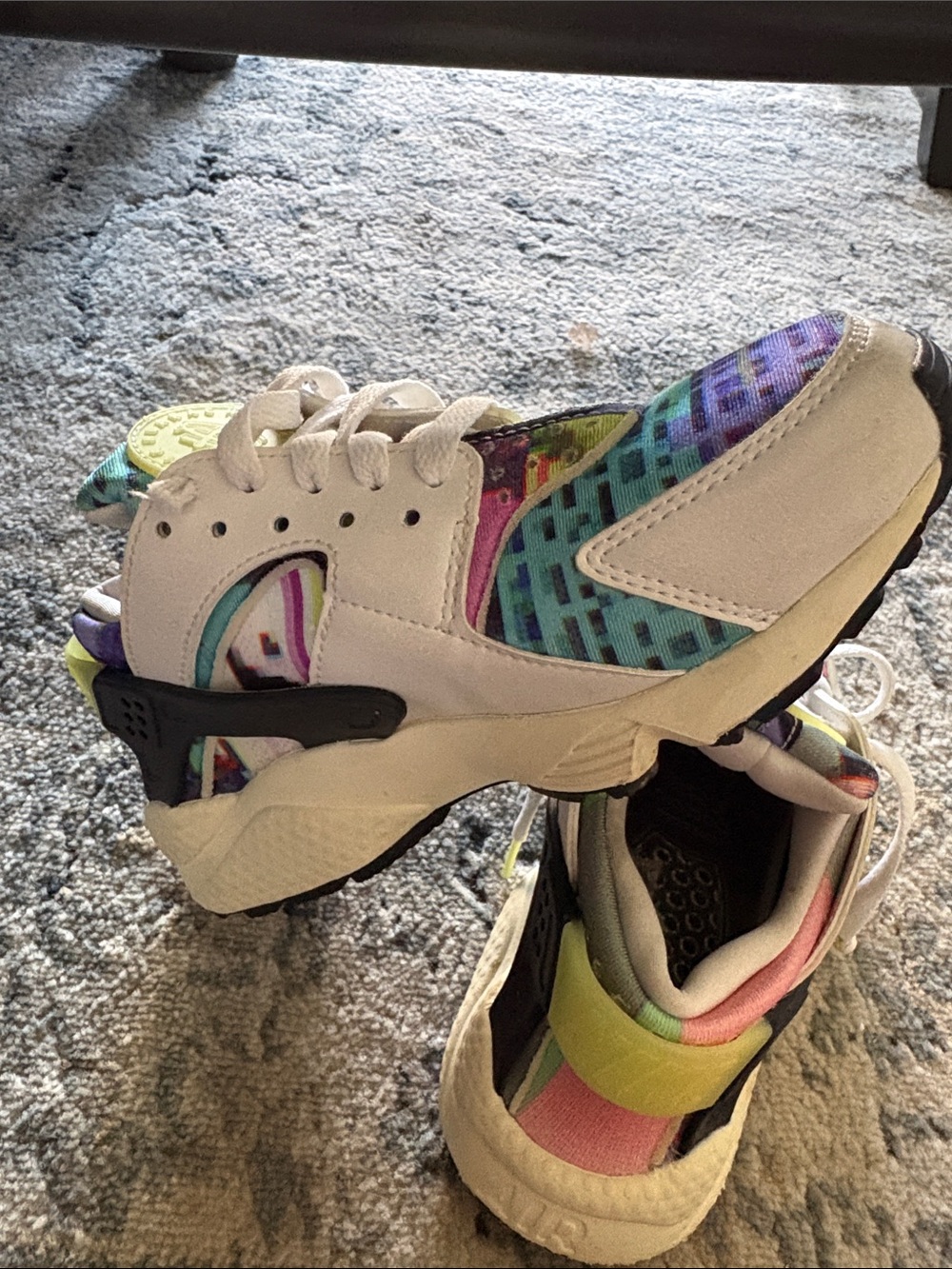 Nike Air Huarache SE 'Pixel' sneakers featuring a colorful 5.5